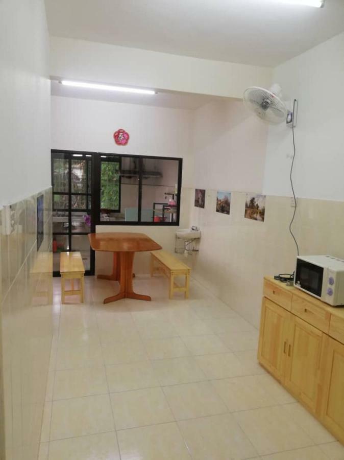 Sweethome For Travelers Seremban Exterior photo
